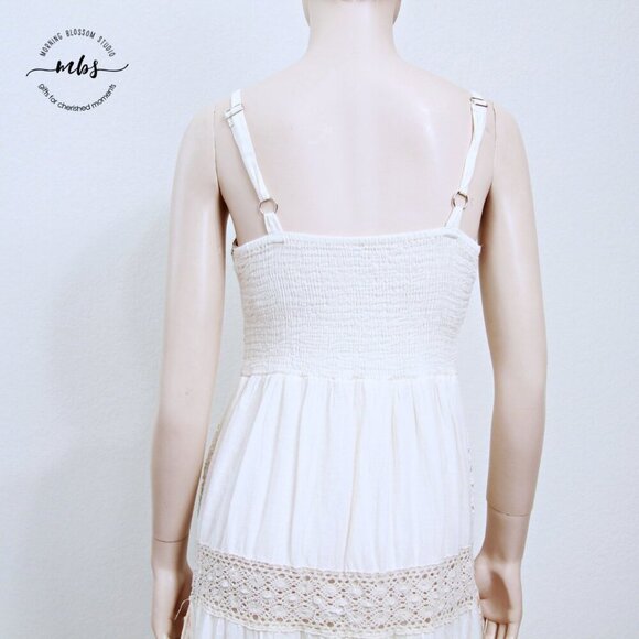 Me 2 Magic Boho Tiered Embroide Spaghetti Straps Lace Eyelets Tassels Midi Dress - Picture 5 of 12